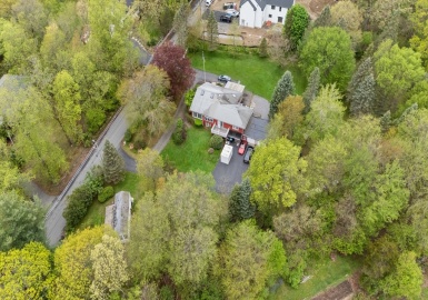 26 High St, Shrewsbury, Massachusetts 01545, 3 Bedrooms Bedrooms, 5 Rooms Rooms,1.5 BathroomsBathrooms,Residential,For Sale,High St,73372469