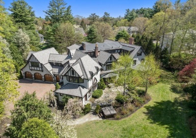 187 Grove Street, Wellesley, Massachusetts 02482, 9 Bedrooms Bedrooms, 24 Rooms Rooms,8.5 BathroomsBathrooms,Residential,For Sale,Grove Street,73372387