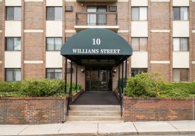 10 Williams St, Watertown, Massachusetts 02472, 1 Bedroom Bedrooms, 3 Rooms Rooms,1 BathroomBathrooms,Residential,For Sale,Newtown At Gateway,Williams St,73372553