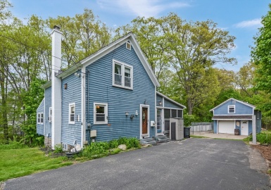 14 Mill St, Northborough, Massachusetts 01532, 2 Bedrooms Bedrooms, 6 Rooms Rooms,1.5 BathroomsBathrooms,Residential,For Sale,Mill St,73373009