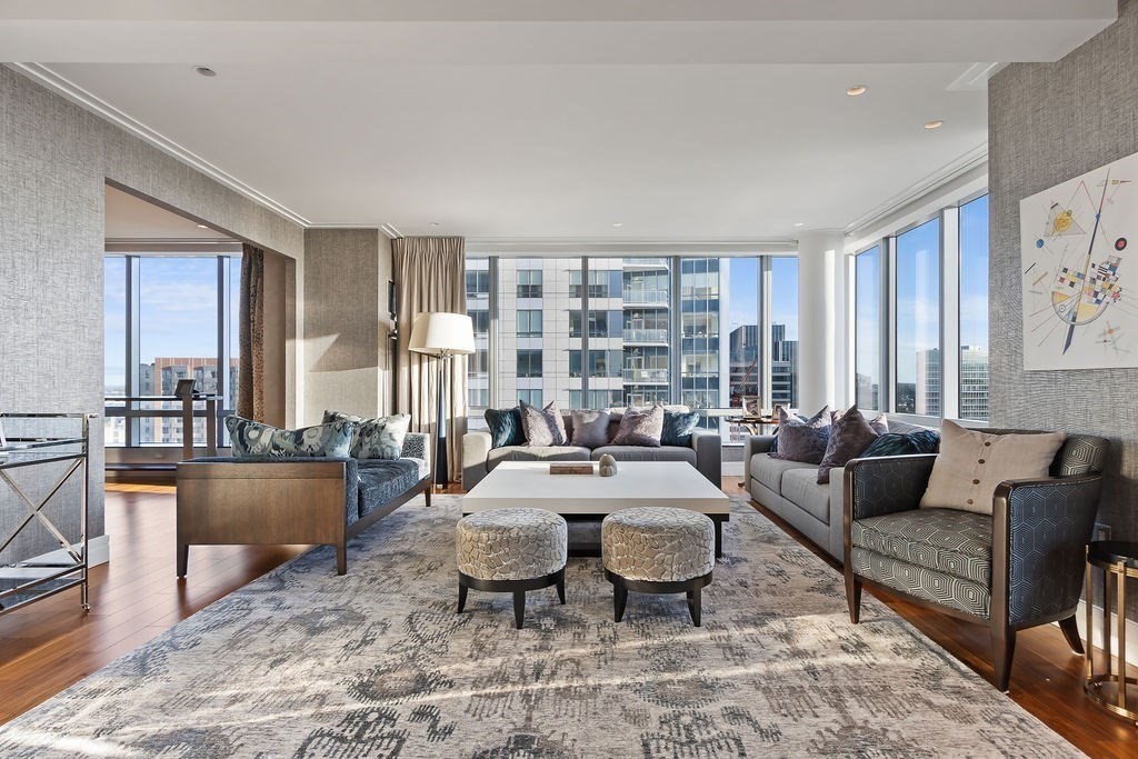1 Avery, Boston, Massachusetts 02111