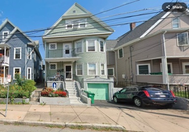 56 William St, Medford, Massachusetts 02155, 5 Bedrooms Bedrooms, 12 Rooms Rooms,4 BathroomsBathrooms,Residential Income,For Sale,William St,73379988