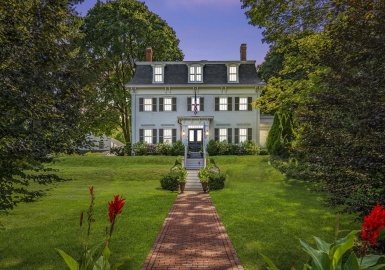 51 High St, Newburyport, Massachusetts 01950, 7 Bedrooms Bedrooms, 22 Rooms Rooms,9 BathroomsBathrooms,Residential,For Sale,High St,73372319