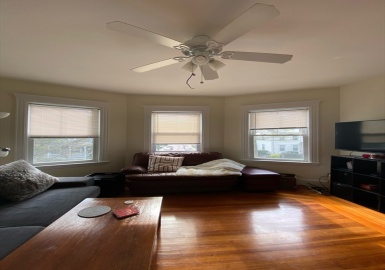 22 Hobson, Boston, Massachusetts 02135, 3 Bedrooms Bedrooms, 7 Rooms Rooms,1.5 BathroomsBathrooms,Residential Lease,For Rent,Hobson,73380046