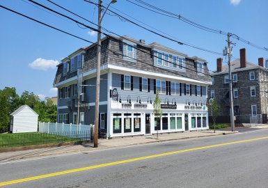 277 Pawtucket Street, Lowell, Massachusetts 01854, 3 Bedrooms Bedrooms, 5 Rooms Rooms,2 BathroomsBathrooms,Residential Lease,For Rent,Pawtucket Street,73380204