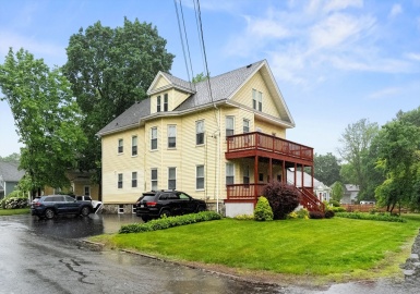 318 Summer St, Bridgewater, Massachusetts 02324, 8 Bedrooms Bedrooms, 17 Rooms Rooms,3 BathroomsBathrooms,Residential Income,For Sale,Summer St,73380129