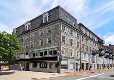 33 Commercial Wharf, Boston, Massachusetts 02110, 3 Bedrooms Bedrooms, 5 Rooms Rooms,2 BathroomsBathrooms,Residential,For Sale,Commercial Wharf,73380155