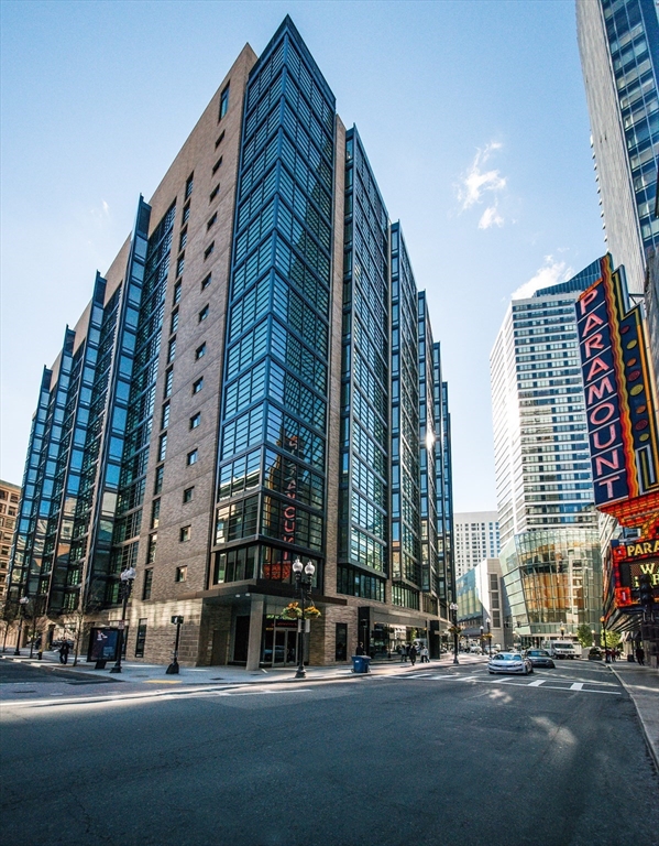 580 Washington St, Boston, Massachusetts 02111
