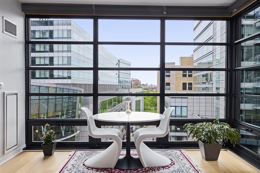 580 Washington St, Boston, Massachusetts 02111