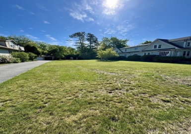 ES Acushnet Ave, New Bedford, Massachusetts 02745, ,Land,For Sale,Acushnet Ave,73384283