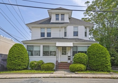 6 Park Terrace, Milford, Massachusetts 01757, 4 Bedrooms Bedrooms, 9 Rooms Rooms,2 BathroomsBathrooms,Residential Income,For Sale,Park Terrace,73387006