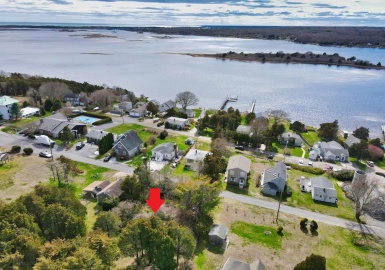 0 Pettey Lane, Westport, Massachusetts 02790, ,Land,For Sale,Pettey Lane,73387271