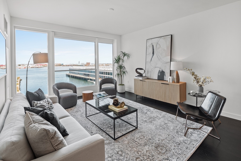 150 Seaport Blvd, Boston, Massachusetts 02210