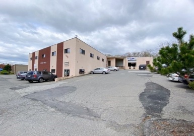 2 Cedar St, Woburn, Massachusetts 01801, ,Commercial Lease,For Rent,Cedar St,73388299