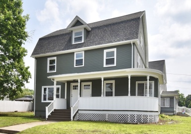 130 Center St, Ludlow, Massachusetts 01056, 6 Bedrooms Bedrooms, 11 Rooms Rooms,2.5 BathroomsBathrooms,Residential Income,For Sale,Center St,73388258