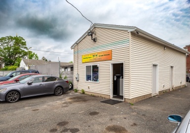 1304 Worcester St, Springfield, Massachusetts 01151, ,Commercial Sale,For Sale,Worcester St,73388264