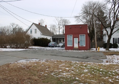 1353 Washington Street, Abington, Massachusetts 02351, 5 Bedrooms Bedrooms, 11 Rooms Rooms,2 BathroomsBathrooms,Residential Income,For Sale,Washington Street,73388313
