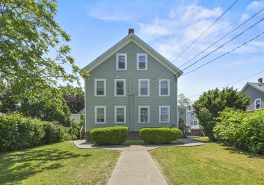 30 Powow Street, Amesbury, Massachusetts 01913, 6 Bedrooms Bedrooms, 15 Rooms Rooms,3 BathroomsBathrooms,Residential Income,For Sale,Powow Street,73389107