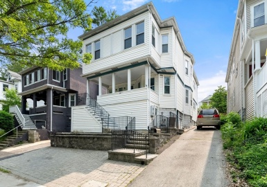 281 Alewife Brook Pkwy, Somerville, Massachusetts 02144, 5 Bedrooms Bedrooms, 13 Rooms Rooms,2 BathroomsBathrooms,Residential Income,For Sale,Alewife Brook Pkwy,73389240