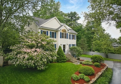 56 Peace Street, Billerica, Massachusetts 01821, 4 Bedrooms Bedrooms, 9 Rooms Rooms,2.5 BathroomsBathrooms,Residential,For Sale,Peace Street,73389375