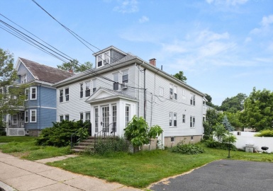 18-20 Presentation Rd, Boston, Massachusetts 02135, 7 Bedrooms Bedrooms, 15 Rooms Rooms,3 BathroomsBathrooms,Residential Income,For Sale,Presentation Rd,73389750
