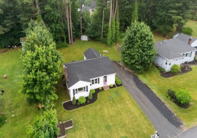 45 Leland St, East Bridgewater, Massachusetts 02333, 2 Bedrooms Bedrooms, 5 Rooms Rooms,1 BathroomBathrooms,Residential,For Sale,Leland St,73389667