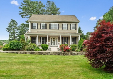 26 Arborway, Easton, Massachusetts 02356, 4 Bedrooms Bedrooms, 8 Rooms Rooms,3.5 BathroomsBathrooms,Residential,For Sale,Arborway,73389785