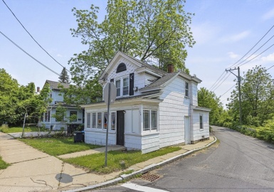 158-160 2nd St, Pittsfield, Massachusetts 01201, 3 Bedrooms Bedrooms, 7 Rooms Rooms,2 BathroomsBathrooms,Residential Income,For Sale,2nd St,73390071