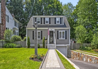 101 Eastern Ave, Woburn, Massachusetts 01801, 3 Bedrooms Bedrooms, 6 Rooms Rooms,2 BathroomsBathrooms,Residential,For Sale,Eastern Ave,73390591