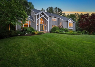 20 Carter Ln, Andover, Massachusetts 01810, 4 Bedrooms Bedrooms, 14 Rooms Rooms,4.5 BathroomsBathrooms,Residential,For Sale,Carter Ln,73390694