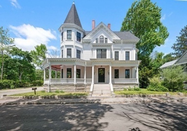 16 Water St, Freetown, Massachusetts 02702, 5 Bedrooms Bedrooms, 11 Rooms Rooms,3.5 BathroomsBathrooms,Residential,For Sale,Assonet Inn Residences,Water St,73390951