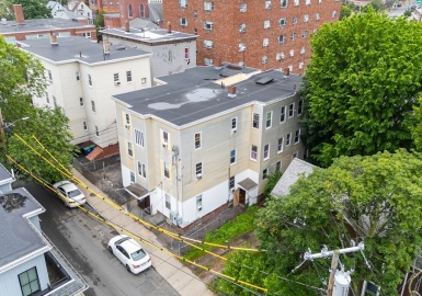 8 Everett St, Somerville, Massachusetts 02143, 19 Bedrooms Bedrooms, 30 Rooms Rooms,6 BathroomsBathrooms,Residential Income,For Sale,Everett St,73391369