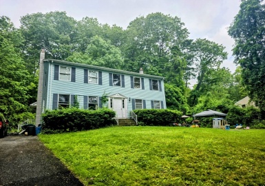 209-211 Ventura St, Ludlow, Massachusetts 01056, 4 Bedrooms Bedrooms, 8 Rooms Rooms,3 BathroomsBathrooms,Residential Income,For Sale,Ventura St,73391083