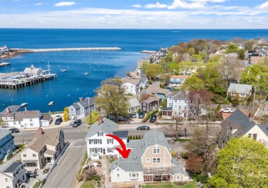 10 Mt Pleasant Street, Rockport, Massachusetts 01966, 3 Bedrooms Bedrooms, 4 Rooms Rooms,2 BathroomsBathrooms,Residential,For Sale,10 Mt. Pleasant St Condominium,Mt Pleasant Street,73391504