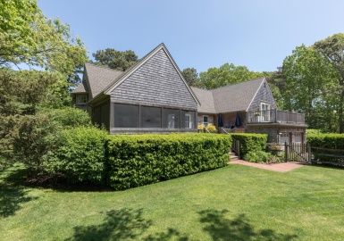 28 Martha's Road, Edgartown, Massachusetts 02539, 4 Bedrooms Bedrooms, 7 Rooms Rooms,3.5 BathroomsBathrooms,Residential,For Sale,Martha's Road,73391522