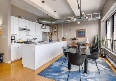 156 Porter Street, Boston, Massachusetts 02128, 1 Bedroom Bedrooms, 3 Rooms Rooms,2 BathroomsBathrooms,Residential,For Sale,Porter 156 Condominium,Porter Street,73391579