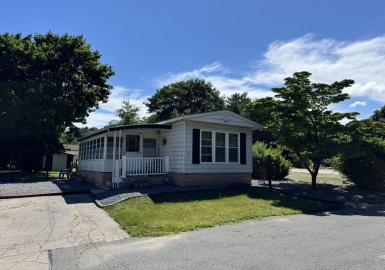 24 Wildwood Drive, Plainville, Massachusetts 02762, 2 Bedrooms Bedrooms, 4 Rooms Rooms,1 BathroomBathrooms,Residential,For Sale,Wildwood Drive,73391445