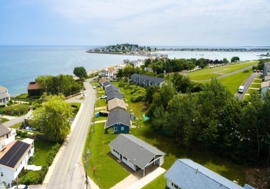 1165 Nantasket Ave, Hull, Massachusetts 02045, 3 Bedrooms Bedrooms, 6 Rooms Rooms,1 BathroomBathrooms,Residential,For Sale,Nantasket Ave,73391529
