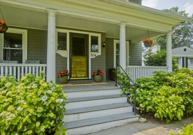 104 Longmeadow St, Longmeadow, Massachusetts 01106, 4 Bedrooms Bedrooms, 8 Rooms Rooms,2.5 BathroomsBathrooms,Residential,For Sale,Longmeadow St,73390957