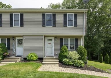 25 Sharlene Ln, Plainville, Massachusetts 02762, 2 Bedrooms Bedrooms, 5 Rooms Rooms,1.5 BathroomsBathrooms,Residential,For Sale,Sharlene Ln,73391745