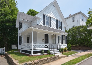 10 Hourihan St, Peabody, Massachusetts 01960, 3 Bedrooms Bedrooms, 6 Rooms Rooms,1 BathroomBathrooms,Residential,For Sale,Hourihan St,73391760