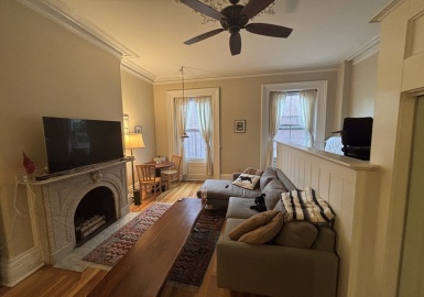 100 Charles St, Boston, Massachusetts 02114, 2 Rooms Rooms,1 BathroomBathrooms,Residential Lease,For Rent,Charles St,73391970