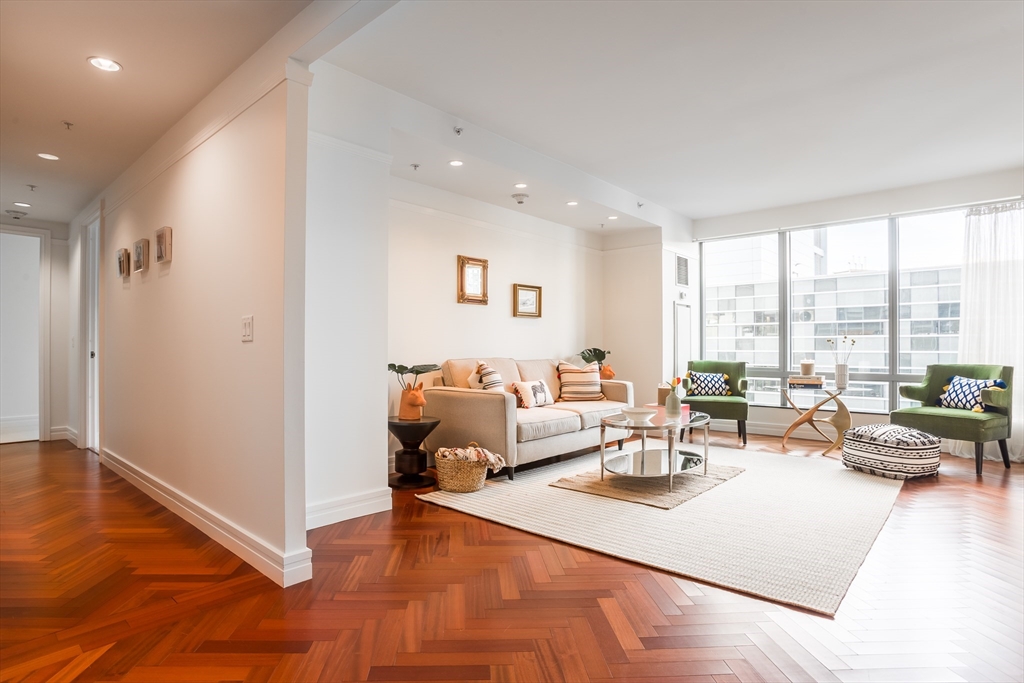 1 Avery St, Boston, Massachusetts 02111
