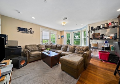 32 Adamson St, Boston, Massachusetts 02134, 4 Bedrooms Bedrooms, 5 Rooms Rooms,2.5 BathroomsBathrooms,Residential Lease,For Rent,Adamson St,73392662