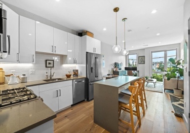 420 W Broadway, Boston, Massachusetts 02127, 2 Rooms Rooms,1 BathroomBathrooms,Residential Lease,For Rent,W Broadway,73392948