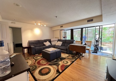 147 Kelton, Boston, Massachusetts 02134, 2 Bedrooms Bedrooms, 6 Rooms Rooms,2 BathroomsBathrooms,Residential Lease,For Rent,Kelton,73393007