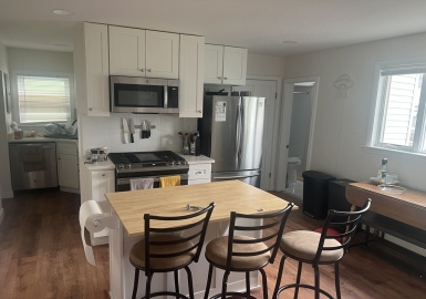 92 Newton Street, Somerville, Massachusetts 02143, 3 Bedrooms Bedrooms, 5 Rooms Rooms,2 BathroomsBathrooms,Residential Lease,For Rent,Newton Street,73393137