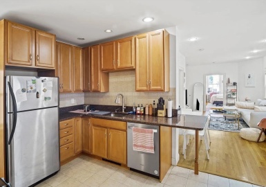 164 L St, Boston, Massachusetts 02127, 2 Bedrooms Bedrooms, 3 Rooms Rooms,2 BathroomsBathrooms,Residential Lease,For Rent,L St,73393232