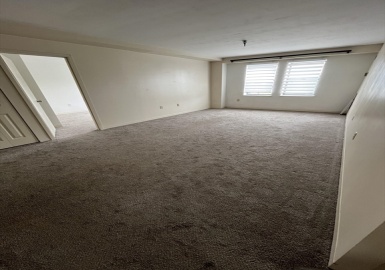 750 Davol Street, Fall River, Massachusetts 02720, 2 Bedrooms Bedrooms, 5 Rooms Rooms,1 BathroomBathrooms,Residential Lease,For Rent,Davol Street,73393317