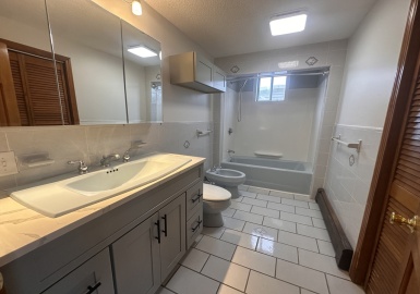 253 Elm St, Cambridge, Massachusetts 02139, 3 Bedrooms Bedrooms, 6 Rooms Rooms,1 BathroomBathrooms,Residential Lease,For Rent,Elm St,73393346